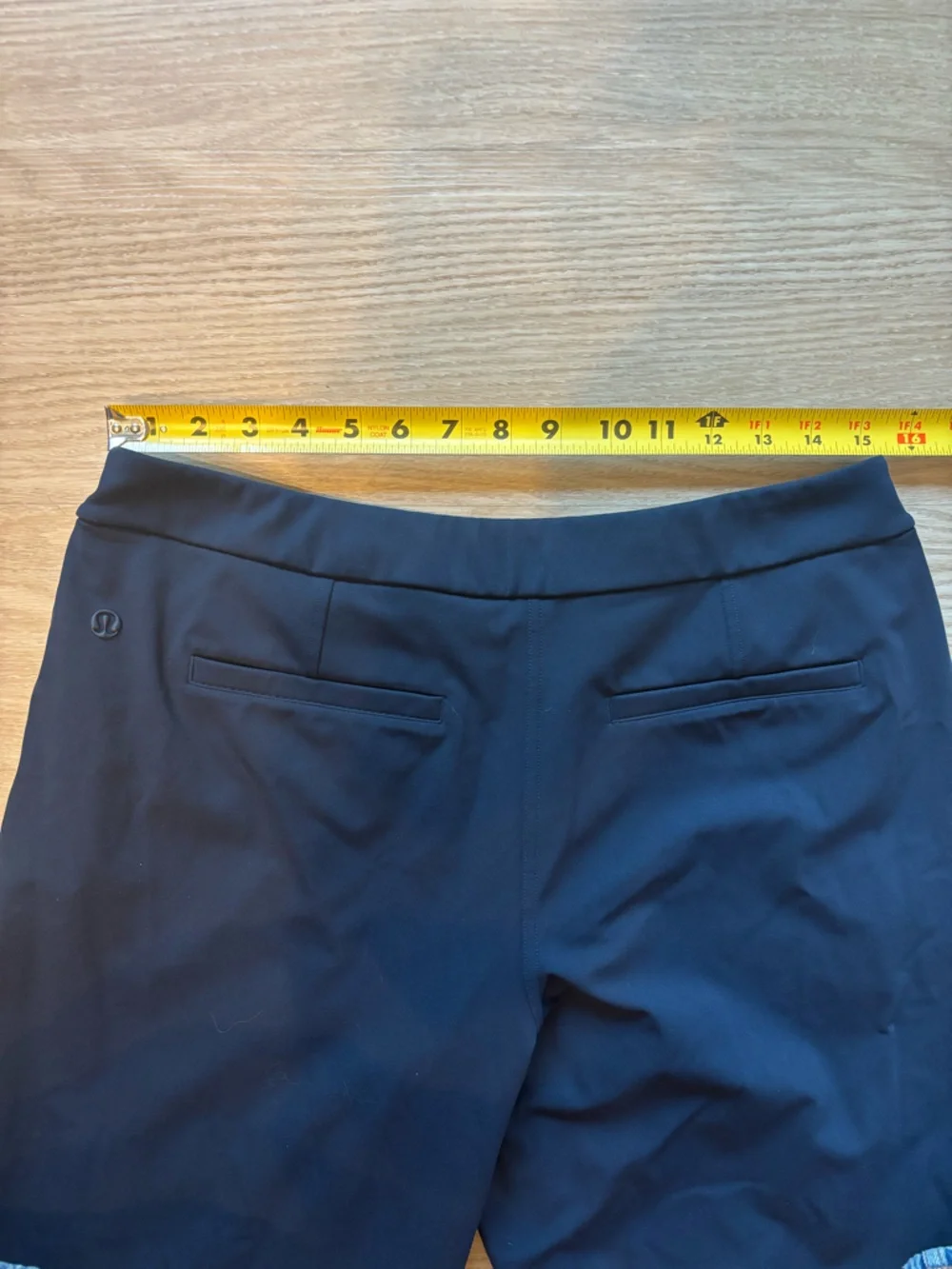 Lululemon Women’s Tapered Luxtreme Pants Cropped Size Large Navy LW5FWDS - Picture 7 of 9